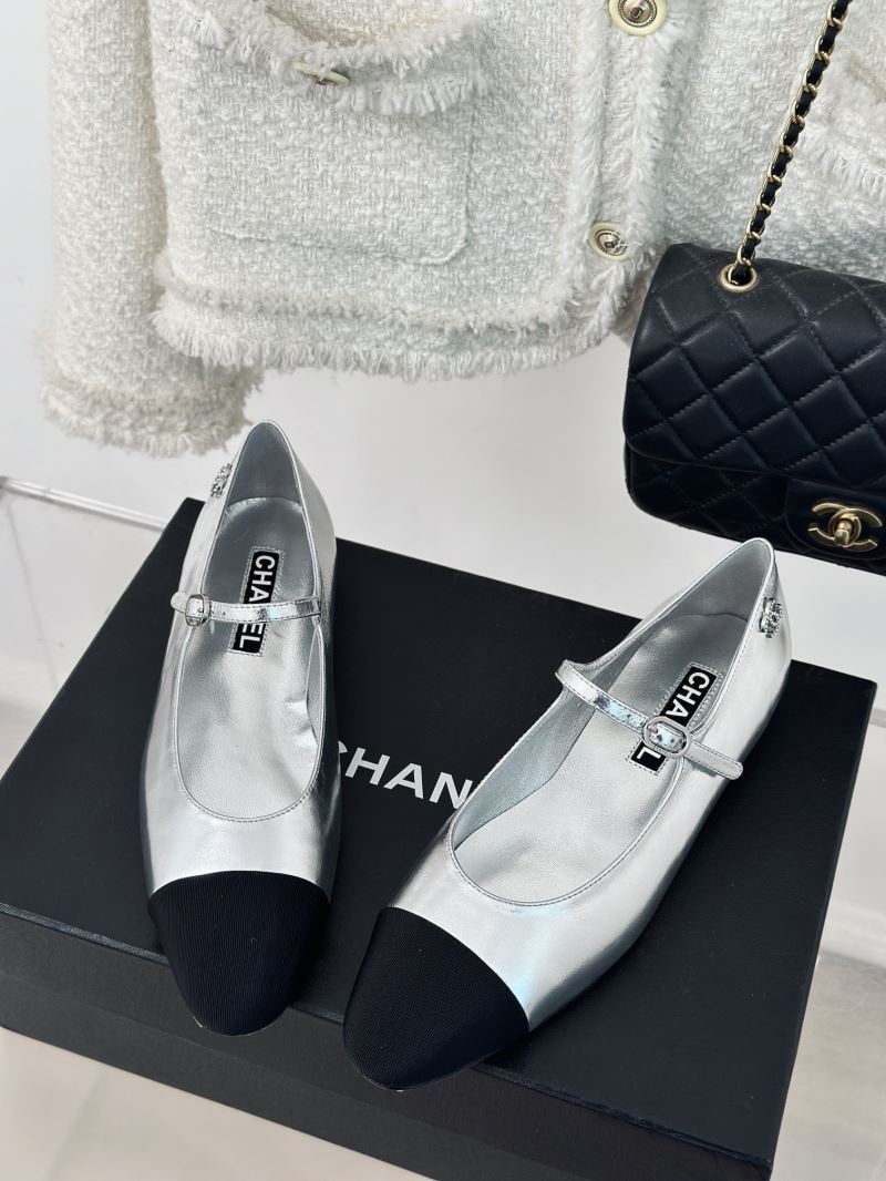 Chanel Low Shoes